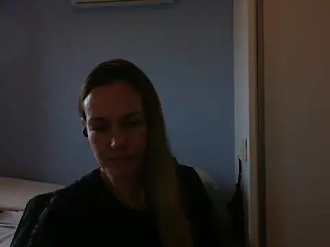 Annylove1 online show from October 2025 11:00:02 AM