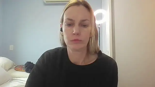 Snapshot of Annylove1 chatting on June 2026 10:47:02 AM Annylove1 online show from June 2026 10:47:02 AM