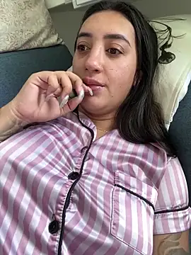 Hannahoff online show from October 2025 05:13:01 PM