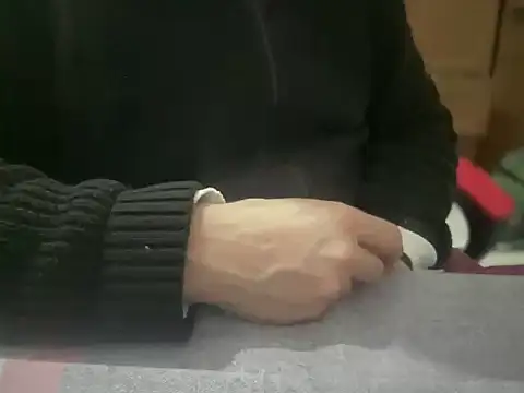 Snapshot of ALPHANDRE chatting on January 2026 08:34:01 PM ALPHANDRE online show from January 2026 08:34:01 PM