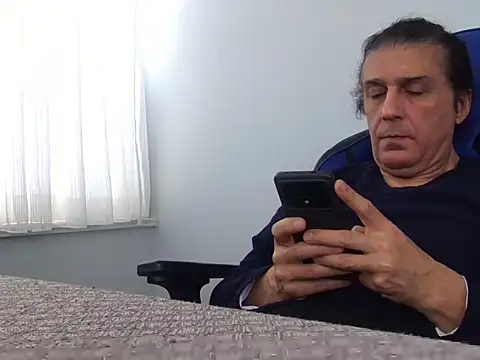 ALPHANDRE online show from April 2026 07:28:01 AM