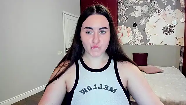 Roxie Bradley online show from February 2026 06:55:02 AM