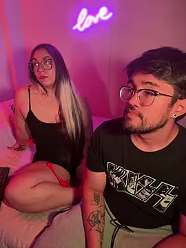 Im sophiie online show from February 2025 09:13:02 AM