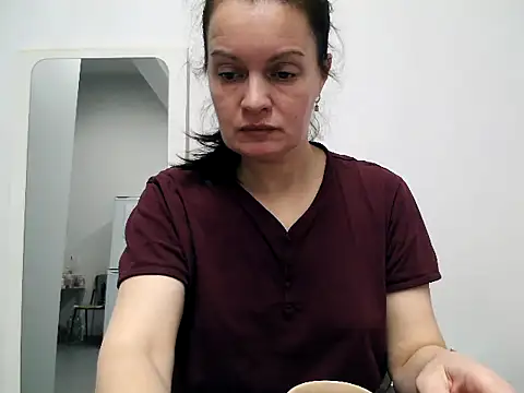 LoveNBloom online show from December 2024 04:31:01 PM