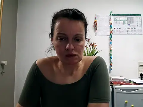 LoveNBloom online show from February 2025 06:54:01 PM