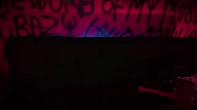 Laura takint online show from February 2025 10:09:01 PM