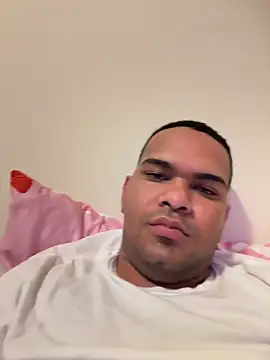 Snapshot of marhi32 chatting on October 2025 07:33:02 PM marhi32 online show from October 2025 07:33:02 PM