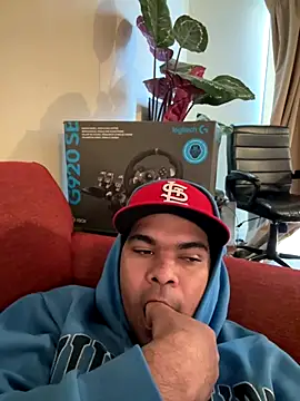 Snapshot of marhi32 chatting on January 2026 05:38:02 PM marhi32 online show from January 2026 05:38:02 PM