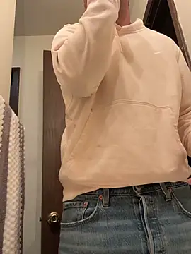 Snapshot of marhi32 chatting on January 2026 01:14:01 PM marhi32 online show from January 2026 01:14:01 PM