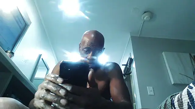 bobbiebone1xh online show from November 2025 01:09:02 PM