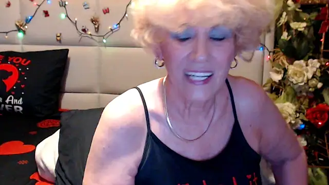 HappyWomanOn online show from June 2026 07:23:01 AM