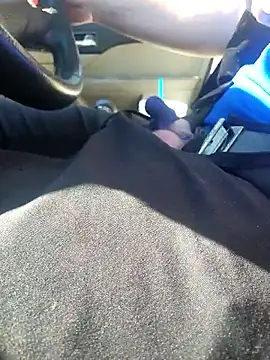 Hotredheadandtoungelasher online show from January 2026 04:10:01 PM