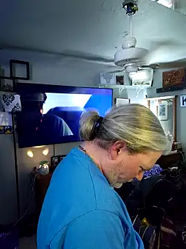 Hotredheadandtoungelasher online show from February 2026 04:57:02 AM