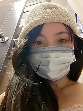 TBgril online show from January 2026 05:33:01 AM