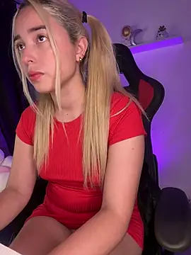 Irisweet  online show from February 2025 10:12:01 PM