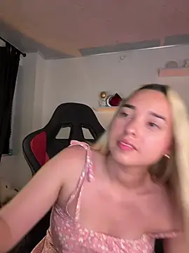 Irisweet  online show from March 2025 09:37:02 PM