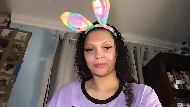 LuLuValenttine101 online show from April 2026 06:47:01 AM