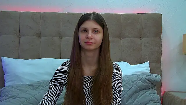 AudreyBarlow online show from February 2025 06:22:01 AM