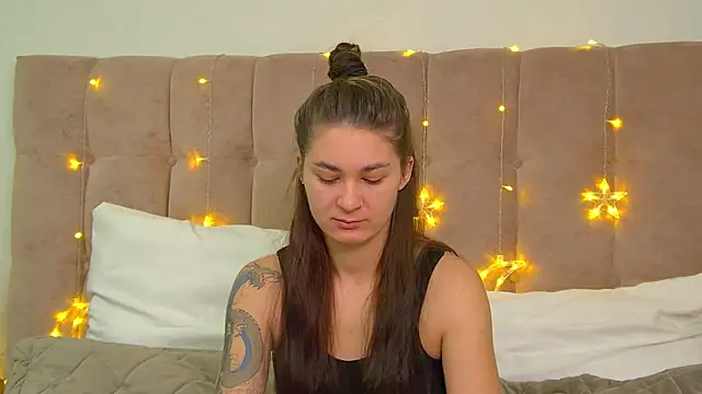 RachelSimpson online show from December 2024 06:26:02 PM