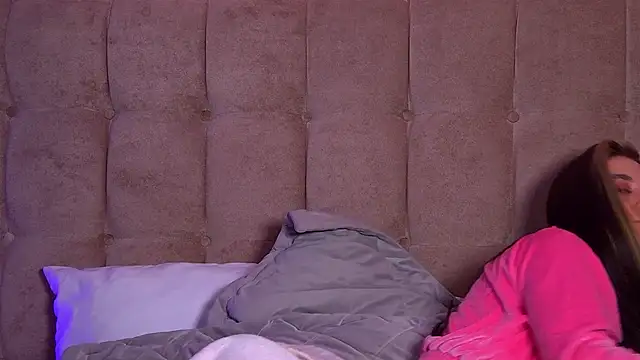 RachelSimpson online show from February 2025 04:37:02 AM