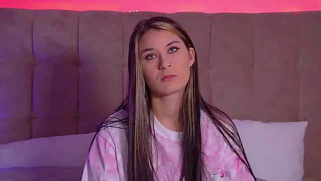 RachelSimpson online show from February 2025 06:09:02 PM