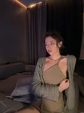 Bastet online show from November 2025 06:03:02 PM