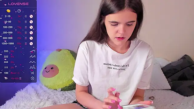 Ema X Love online show from November 2025 07:35:02 PM