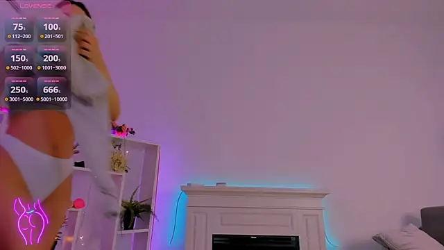 Alice in the  Wonderland online show from February 2025 01:11:01 PM