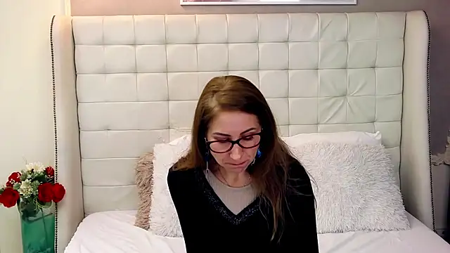 Snapshot of FoxyRamona chatting on March 2025 12:52:02 PM FoxyRamona online show from March 2025 12:52:02 PM