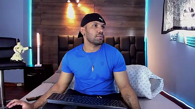 anthonylatynxd online show from February 2025 03:27:02 PM