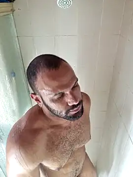 anthonylatynxd online show from September 2025 03:05:01 PM