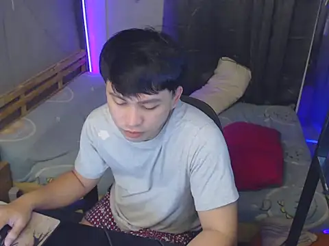 princeJayX online show from May 2026 12:57:02 PM