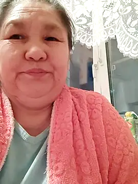 Zulfiya Bruce online show from February 2026 03:24:02 PM