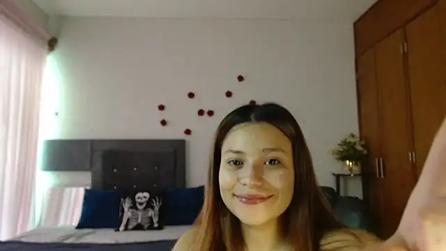 Snapshot of 3littleschoolteens chatting on July 2026 06:47:02 PM 3littleschoolteens online show from July 2026 06:47:02 PM