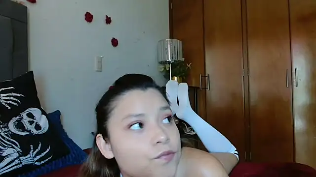 Snapshot of 3littleschoolteens chatting on July 2026 05:59:01 PM 3littleschoolteens online show from July 2026 05:59:01 PM