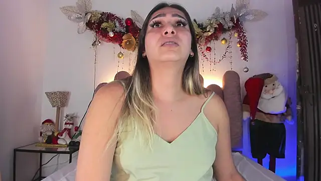 ISABELLASSMITH online show from January 2025 09:39:02 PM