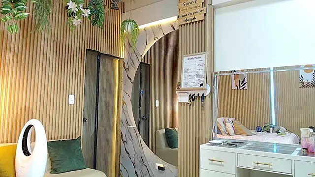 deepieredandwett online show from March 2026 05:41:02 PM