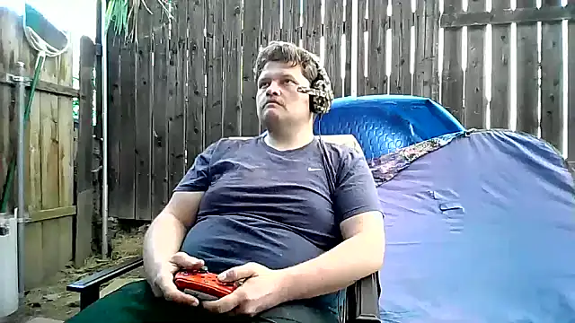 Snapshot of fuckineverett chatting on March 2026 06:21:01 PM fuckineverett online show from March 2026 06:21:01 PM