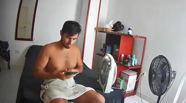 lechero226 online show from January 2025 03:45:01 PM