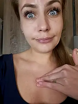 Keli Jessi online show from January 2025 05:09:01 PM