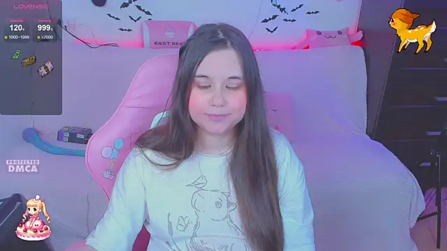 Snapshot of Lolisuccub chatting on December 2025 07:10:01 PM Lolisuccub online show from December 2025 07:10:01 PM