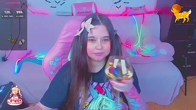 Snapshot of Lolisuccub chatting on February 2026 06:28:02 PM Lolisuccub online show from February 2026 06:28:02 PM