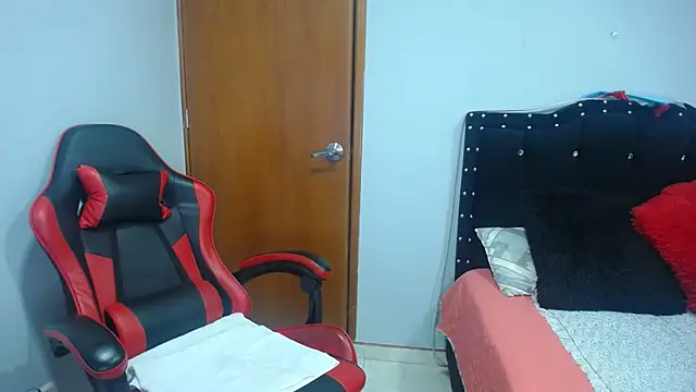 Ursulawhite69 online show from February 2026 12:18:01 AM