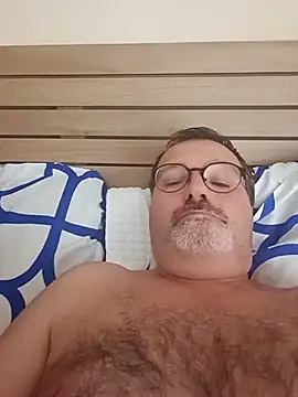 mike9473 online show from September 2025 06:46:01 AM