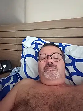 mike9473 online show from September 2025 05:51:01 AM