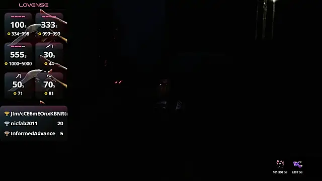 Snapshot of MilfDolores chatting on February 2026 07:29:01 PM MilfDolores online show from February 2026 07:29:01 PM