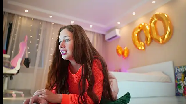 RosyEmily online show from December 2024 01:32:01 PM