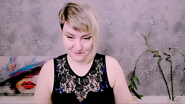 Djullia online show from April 2026 05:07:01 AM