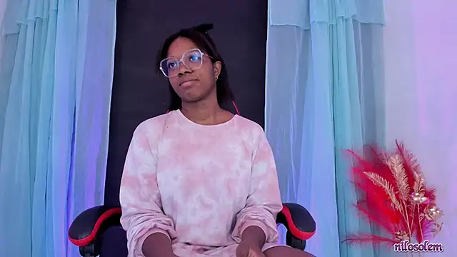 Snapshot of nilosolem chatting on November 2025 05:03:02 PM nilosolem online show from November 2025 05:03:02 PM