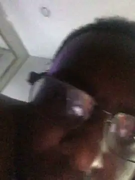 Londonfrotadejr online show from December 2024 12:59:02 PM